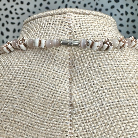 Vintage Flower and Cats Eye Beaded 17” Necklace - Picture 4 of 4